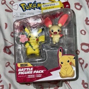Pokemon Battle Figure Pack - Yellow and Red